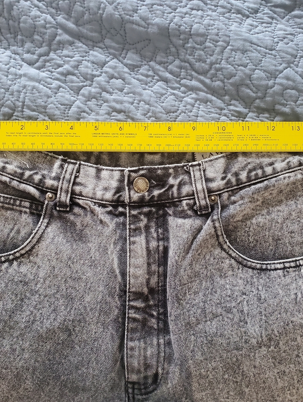 Retro Vintage LAWMAN High-Waisted Acid Wash Grey Women’s Jeans Size 8 Approx Y2K - Picture 13 of 16